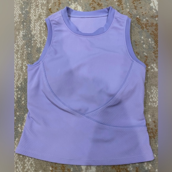 Womens XS NWOT HALARA TOP - Picture 1 of 2